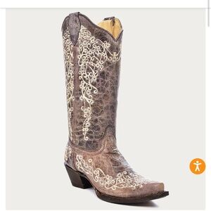 Corral Brown Heeled Boots with White Embroidery
